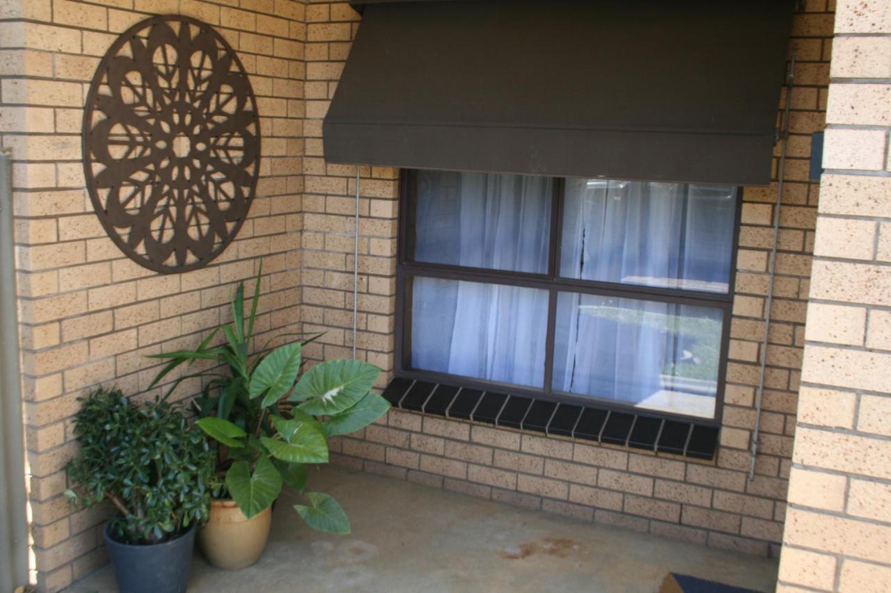 The Den On Diamond Drive Apartment Wodonga Exterior photo